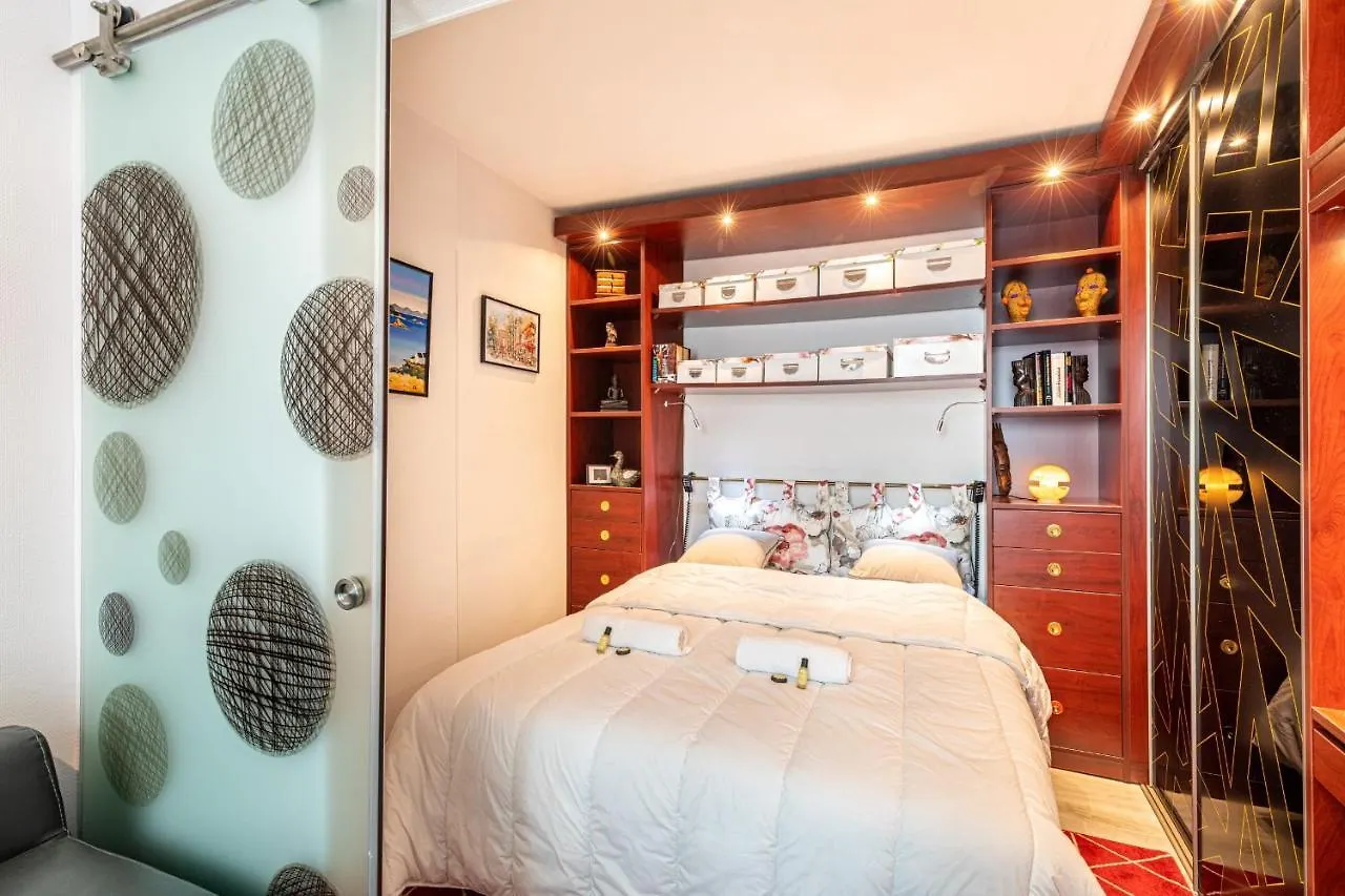 Guestready - Teal Orchids Near Arc De Triomphe Apartment Paris